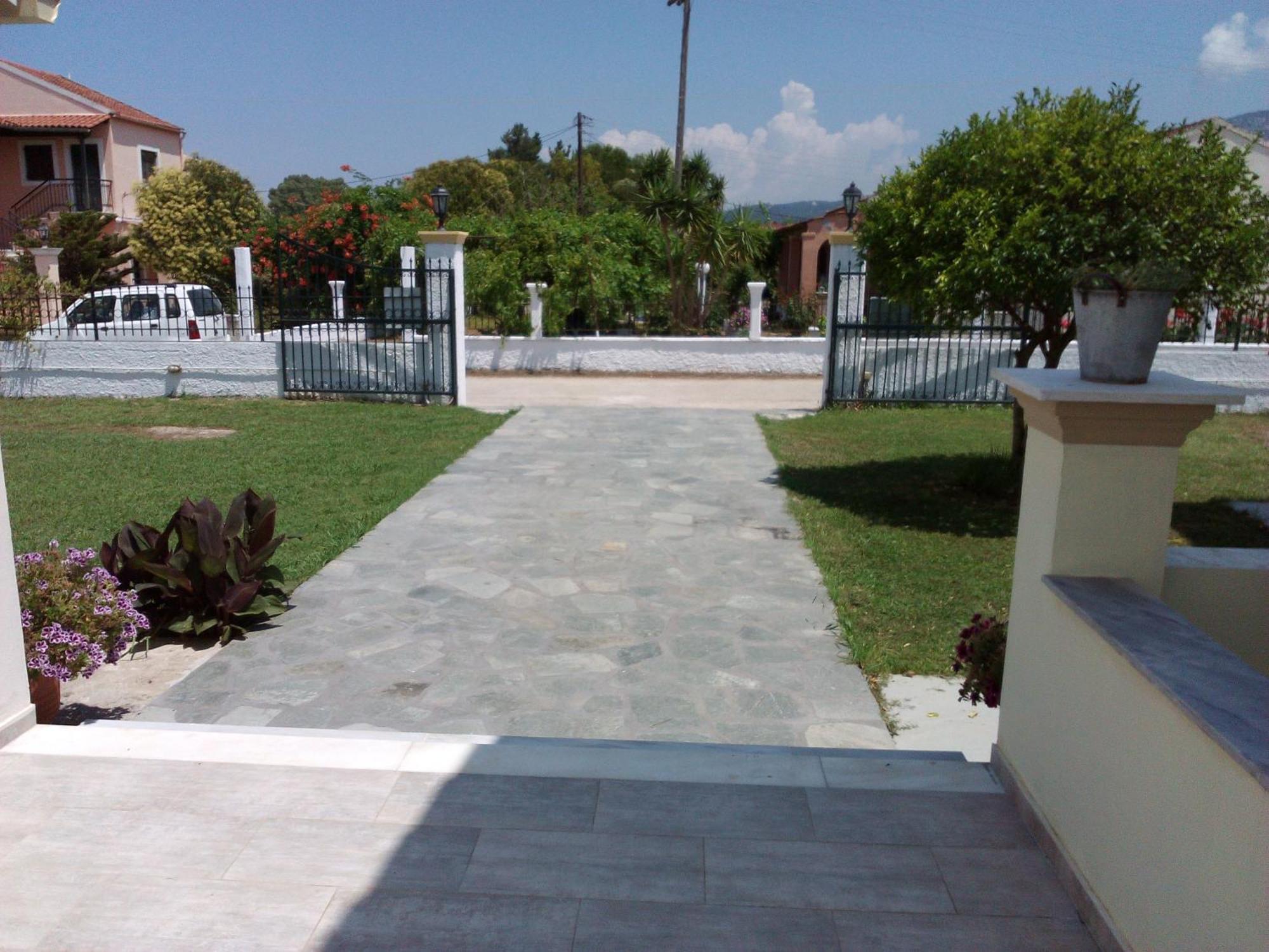 Apartament Ammos *